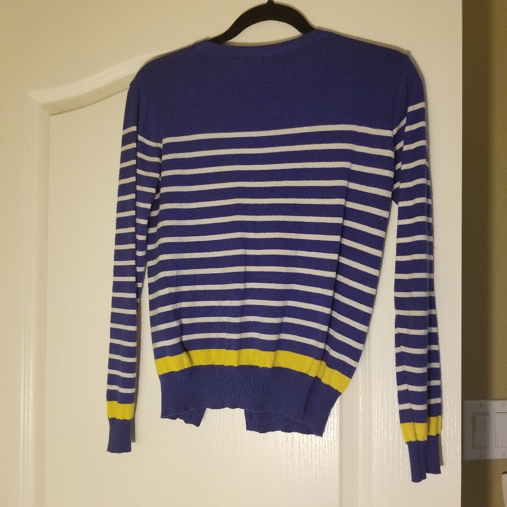 Striped buttun up cardigan - Picture 6 of 9